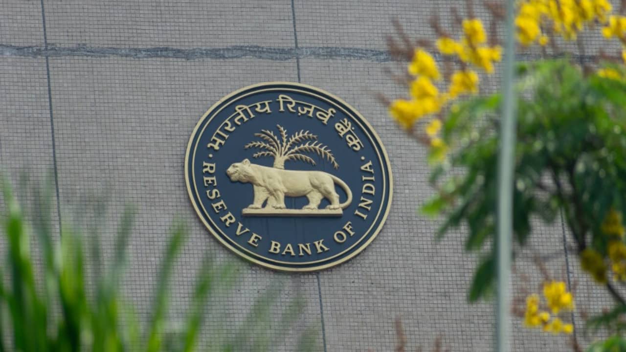 RBI finalises guidelines on upper-layer NBFCs, unclear about listing of Tata Sons