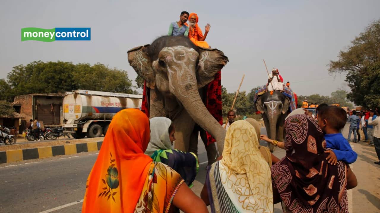 Maha Kumbh 2025: 2 Auspicious Coincidences and 6 Key Dates to Remember