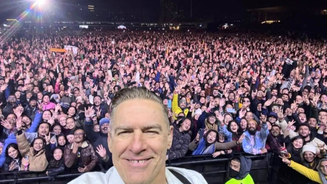 Bryan Adams performs in an electrifying concert in Gurugram, says, "It was a truly special night"