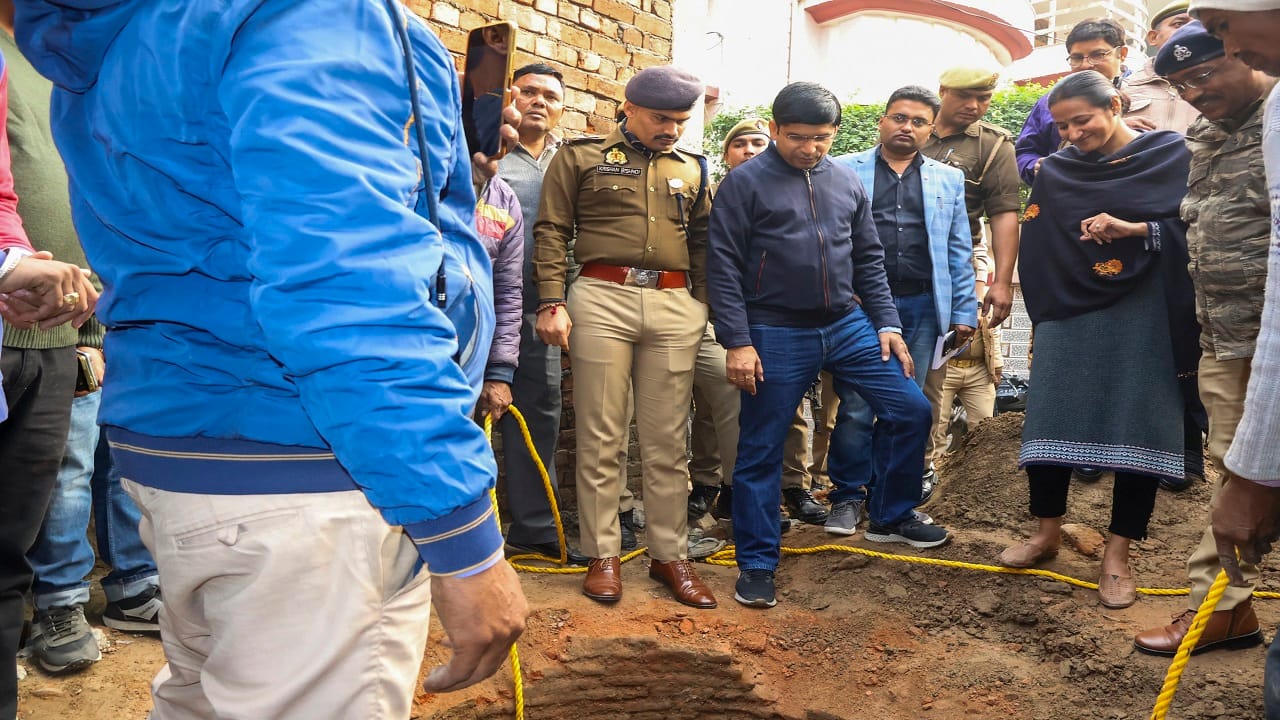 Damaged idols found as Sambhal temple reopens after 46 years;  administration writes to ASI for carbon dating