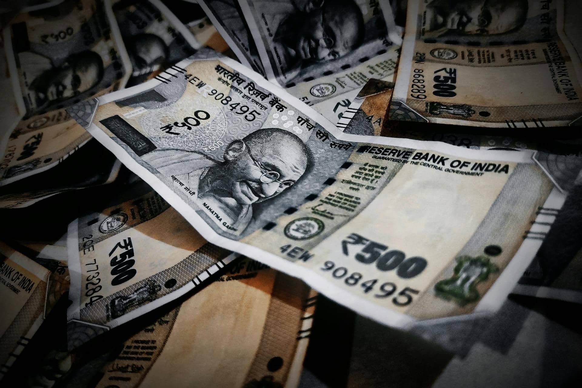 Why IIMA Professor Pankaj Setia offers Rs 5 crore to Rs 10 crore to students as a thought experiment Why IIMA Professor Pankaj Setia offers Rs 5 crore to Rs 10 crore to students as a thought experiment