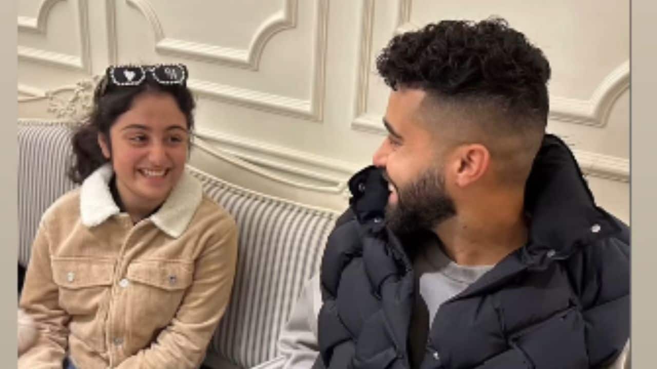 Ranbir Kapoor's niece, Samara Sahni has her fan moment as she meets AP Dhillon in Delhi