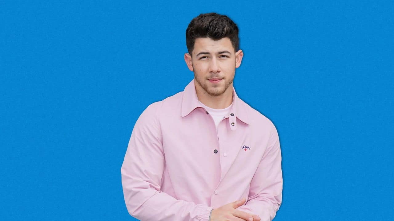 Nick Jonas supports Elon Musk in a tweet, fans ask Priyanka Chopra to take his phone away