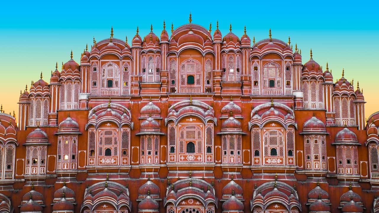 Hawa Mahal, Jaipur, Rajasthan (Image: Canva)
