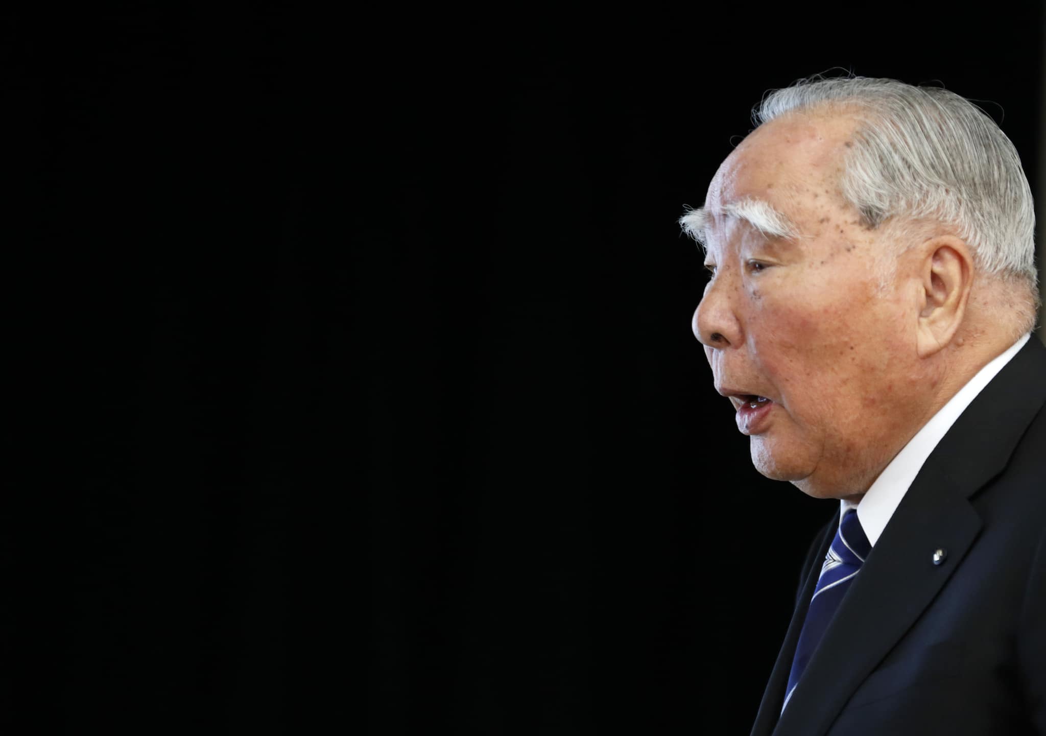 Osamu Suzuki, who ran Suzuki Motor Corp for five decades, dies at 94
