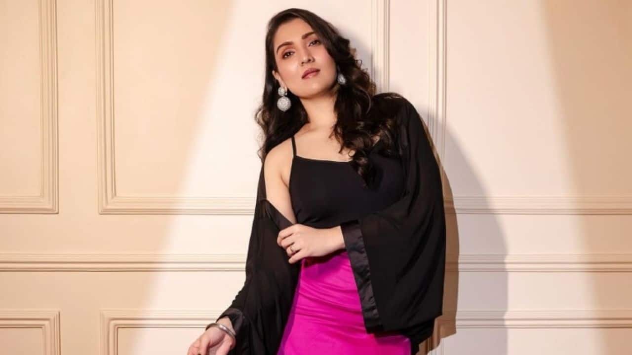 Govinda's Daughter, Tina Ahuja faces backlash for her 'Only Mumbai girls complain  about period pain' statement, watch