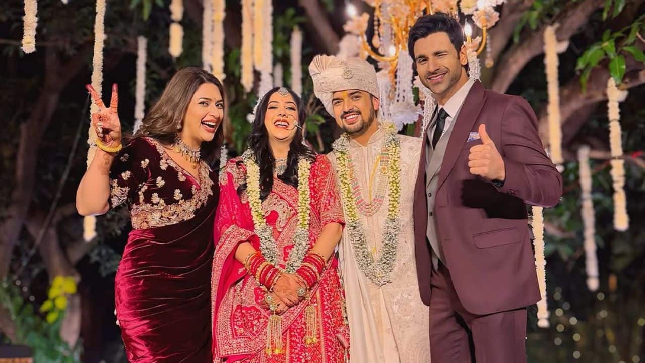 Divyanka Tripathi shares stunning moments with Vivek Dahiya and family from her brother’s wedding, see pics