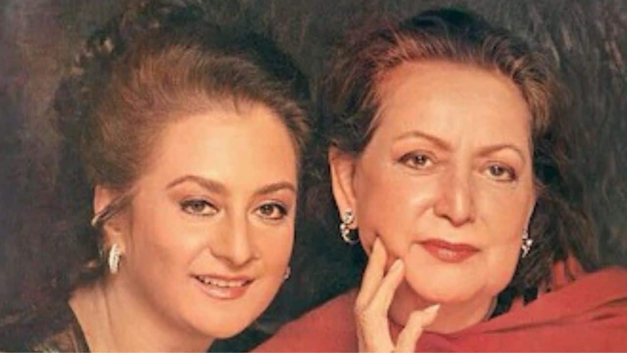 Saira Banu remembers mother on her birth anniversary, says, "to the woman who shaped my world..."