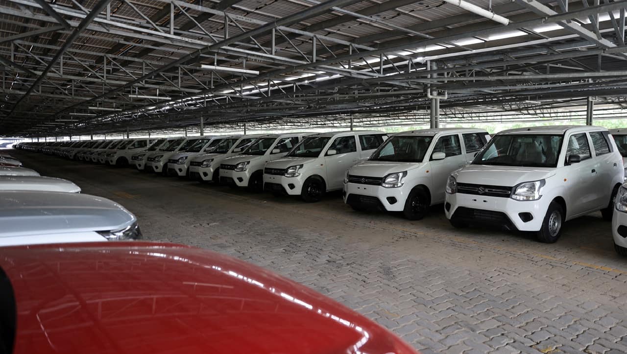 Maruti Suzuki shares extend gains for 2nd day on bullish management commentary post-December car sales