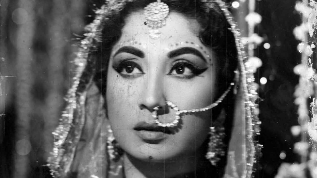 Old pic of Meena Kumari