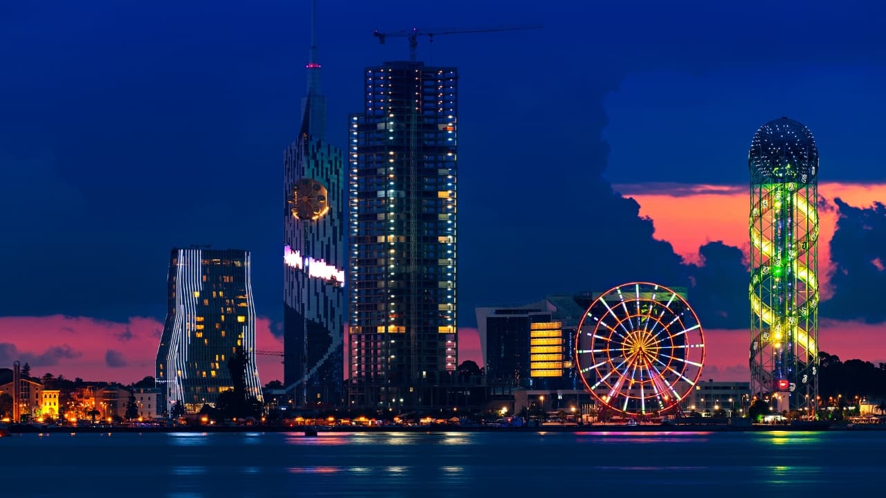 Top 10 International Destinations Indians Will Flock to in 2025 (Image: Canva)