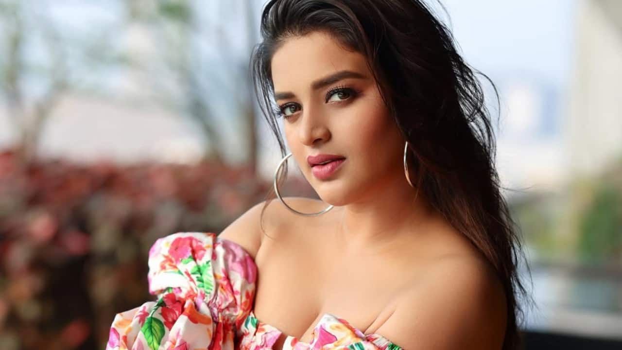 Nidhhi Agerwal receives threatening, violent comments online, files complaint with cyber crime