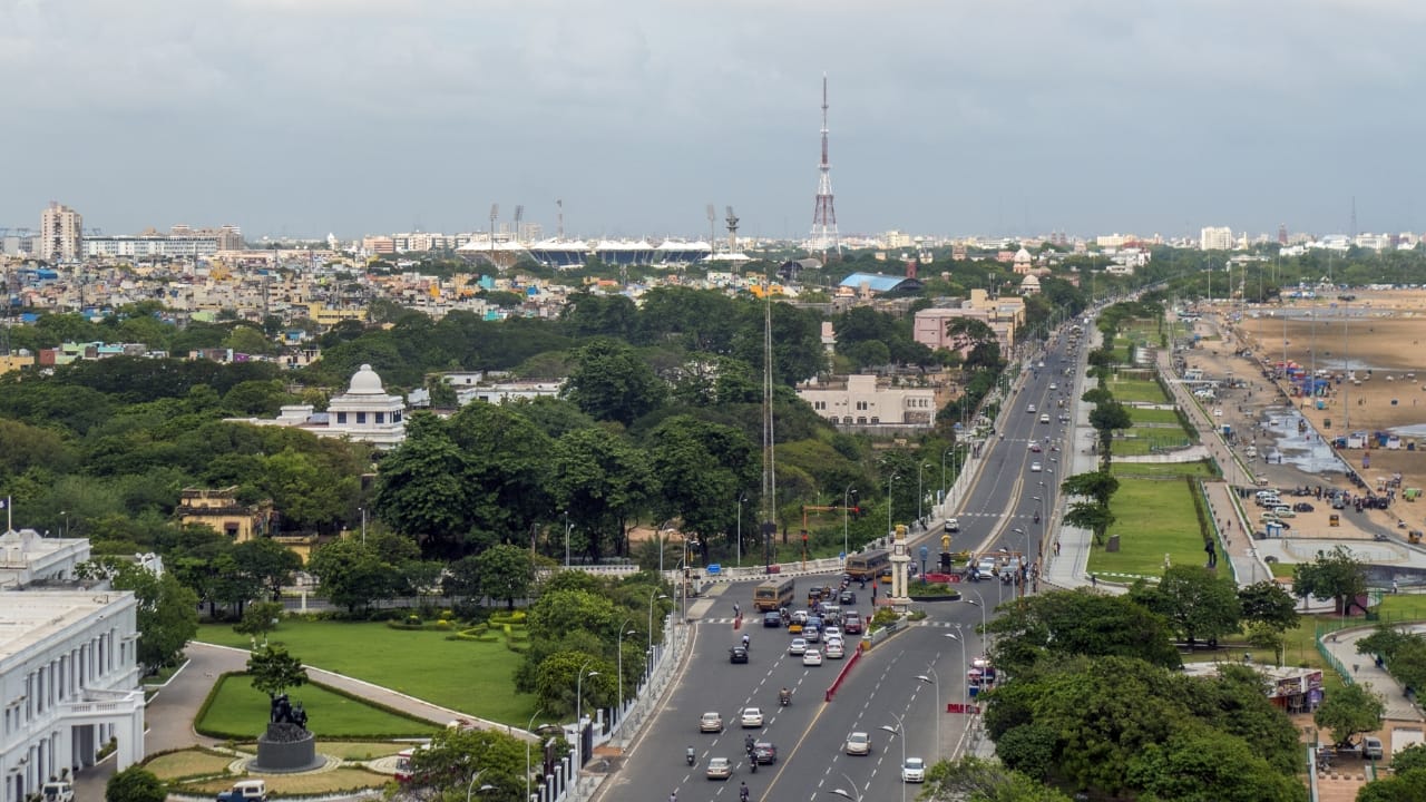 5. Chennai Average Travel Time Per 10 km: 30 minutes, 20 seconds Chennai, known for its industrial base and cultural heritage, struggles with traffic congestion, especially in its older parts where roads are narrow and poorly managed. (Image: Canva)