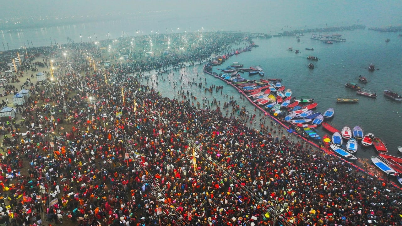 First time at Maha Kumbh Mela? 5 spiritual experiences you can't miss!