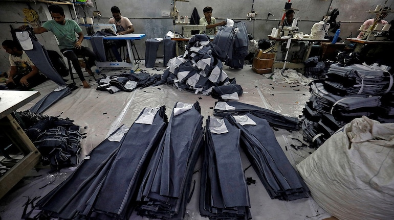 20250114095341_textile-jeans-clothes-manufacturing.jpg