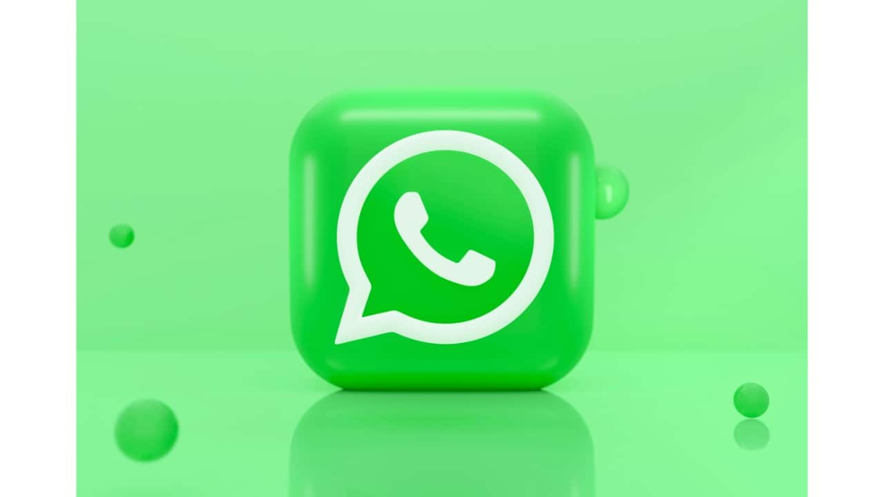 WhatsApp rolls out selfie stickers, new camera effects, and more