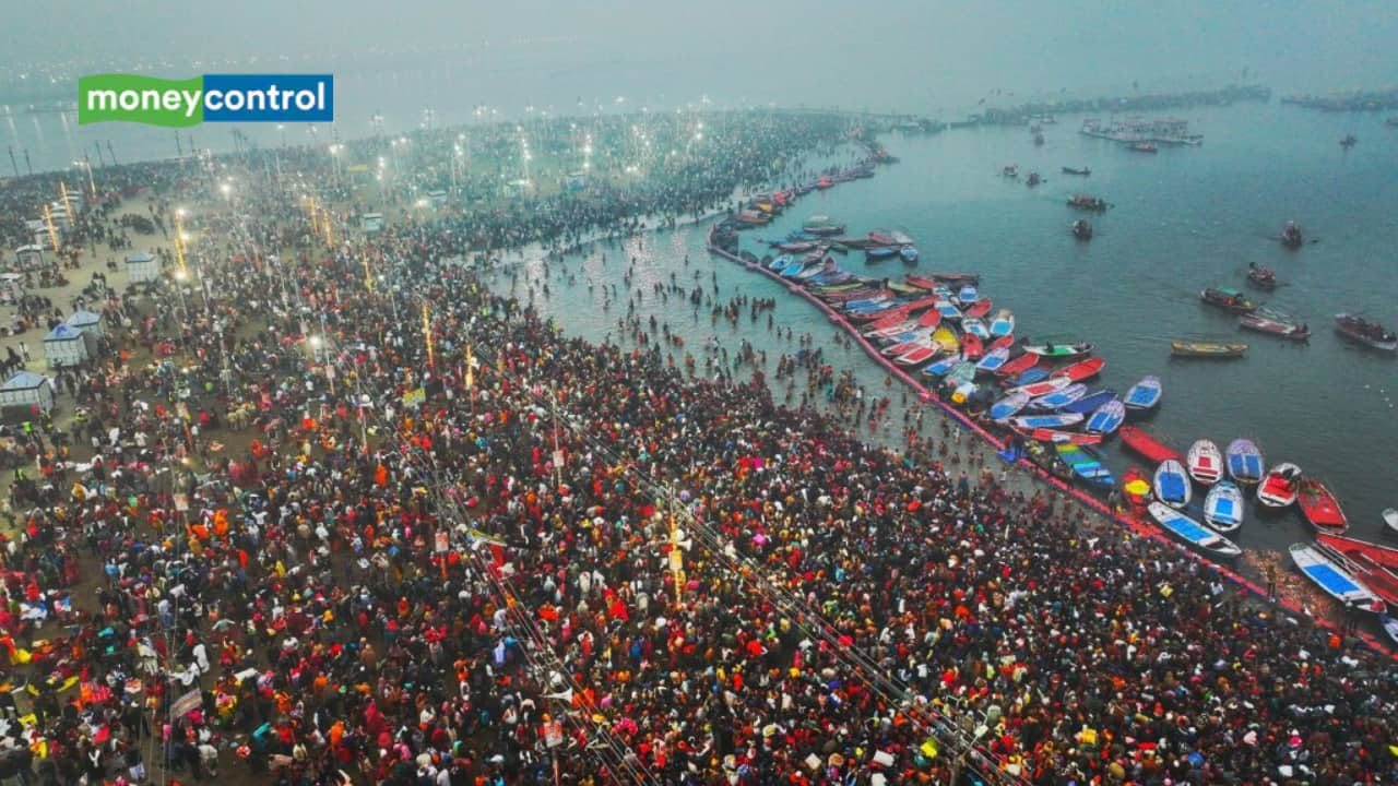 Planning to visit Maha Kumbh Mela 2025 on Mauni Amavasya? Here’s your ultimate travel and stay guide