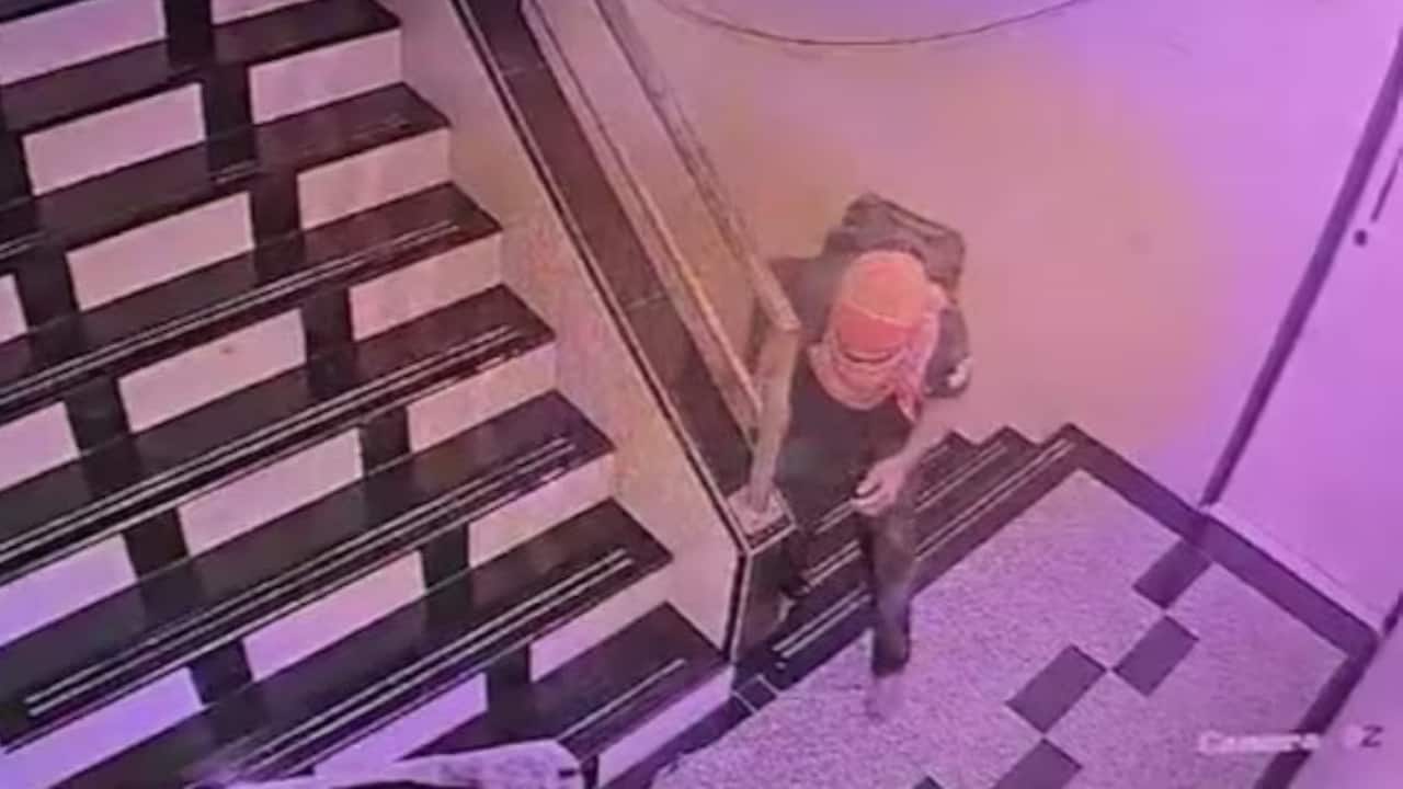 Saif house intruder
