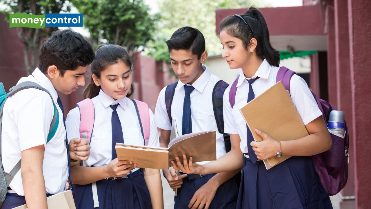 UP Board Inter Practical Exams 2025 Postponed, Will Begin in February Instead of January 23 UP Board Inter Practical Exams 2025 Postponed, Will Begin in February Instead of January 23