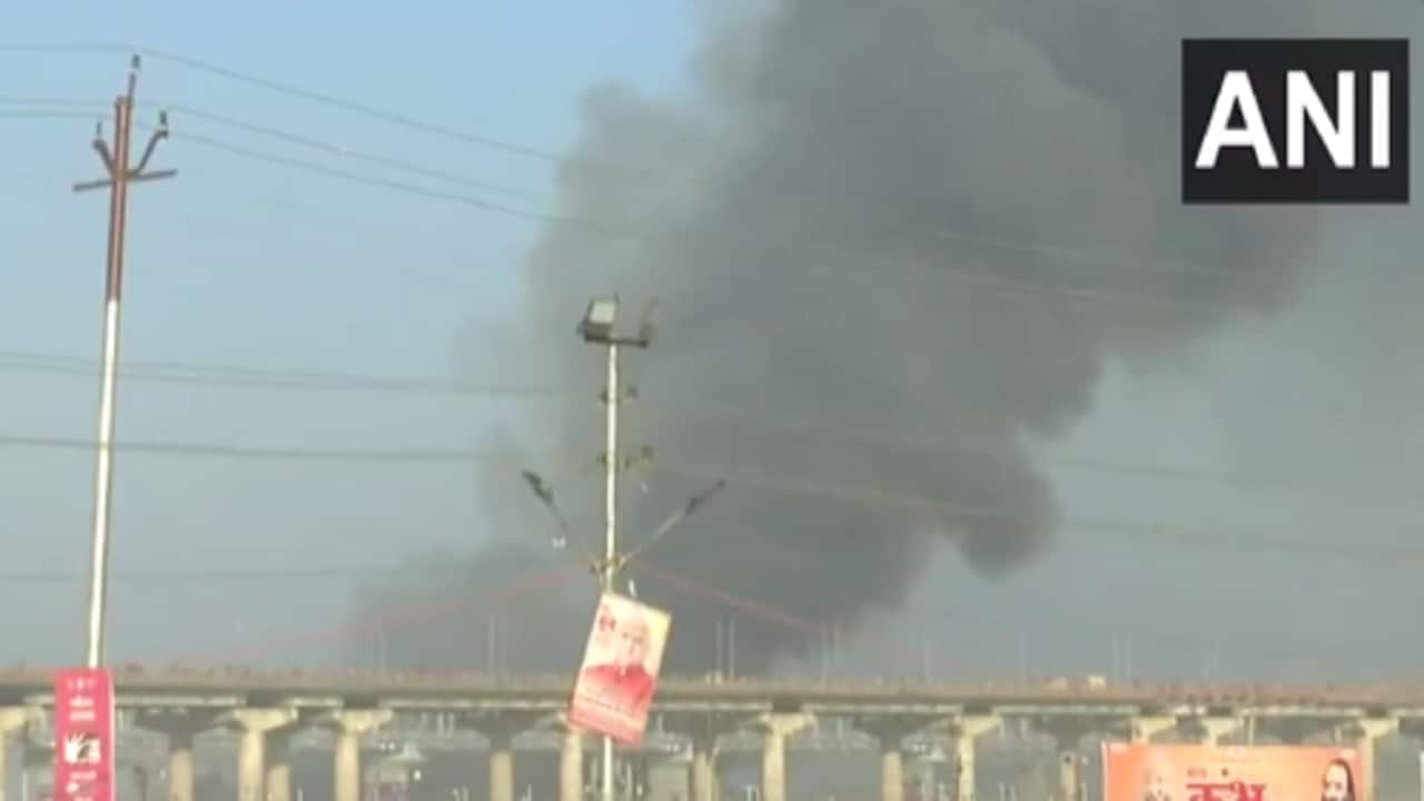 Fire breaks out at Maha Kumbh mela in Prayagraj, several fire tenders rushed in | Watch