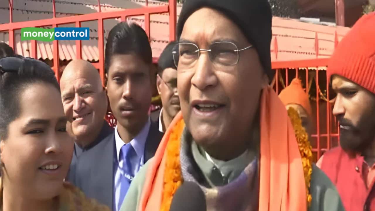 Former President Ram Nath Kovind Praises Yogi Adityanath for 'Excellent' Maha Kumbh Arrangements