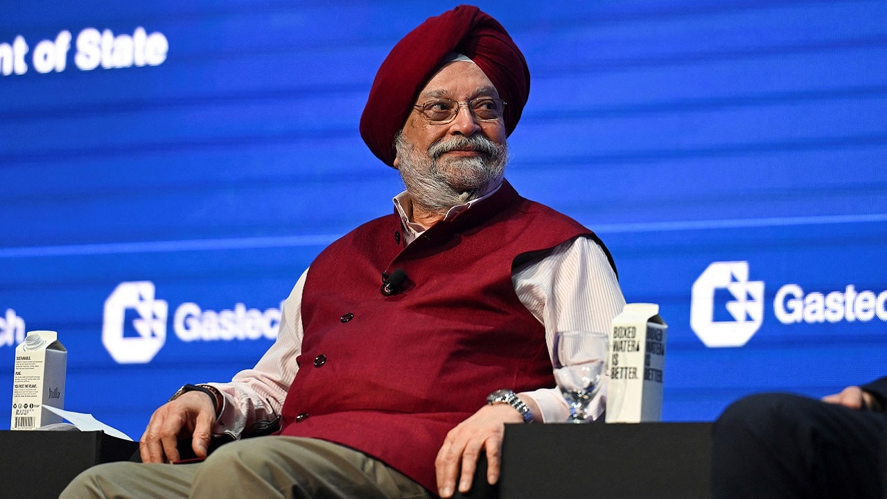 India signs 1-year deal to import LPG from US, says Hardeep Singh Puri India signs 1-year deal to import LPG from US, says Hardeep Singh Puri