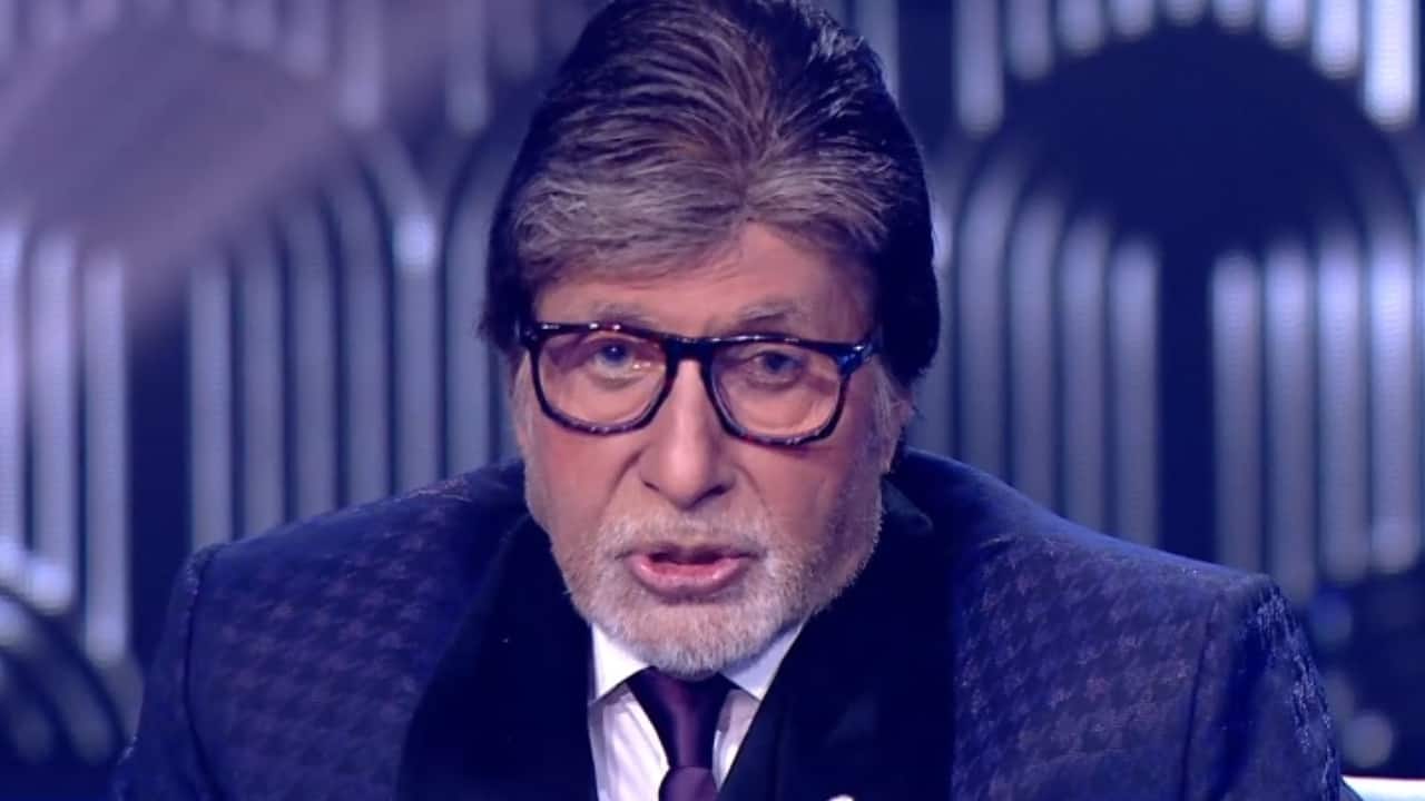 Amitabh Bachchan celebrates 25 years of Kaun Banega Crorepati with Vinay Gupta from Jammu and Kashmir