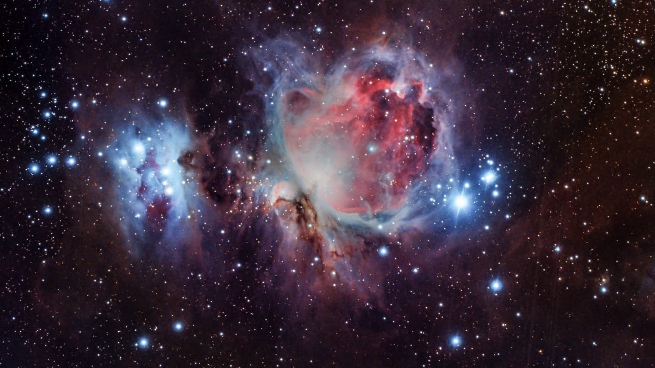 Hubble Telescope spots newborn stars shinning in beautiful Orion Nebula, see image here