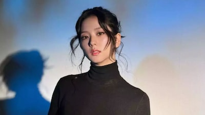 Known globally as a member of BLACKPINK, Jisoo has built a formidable presence in music. 