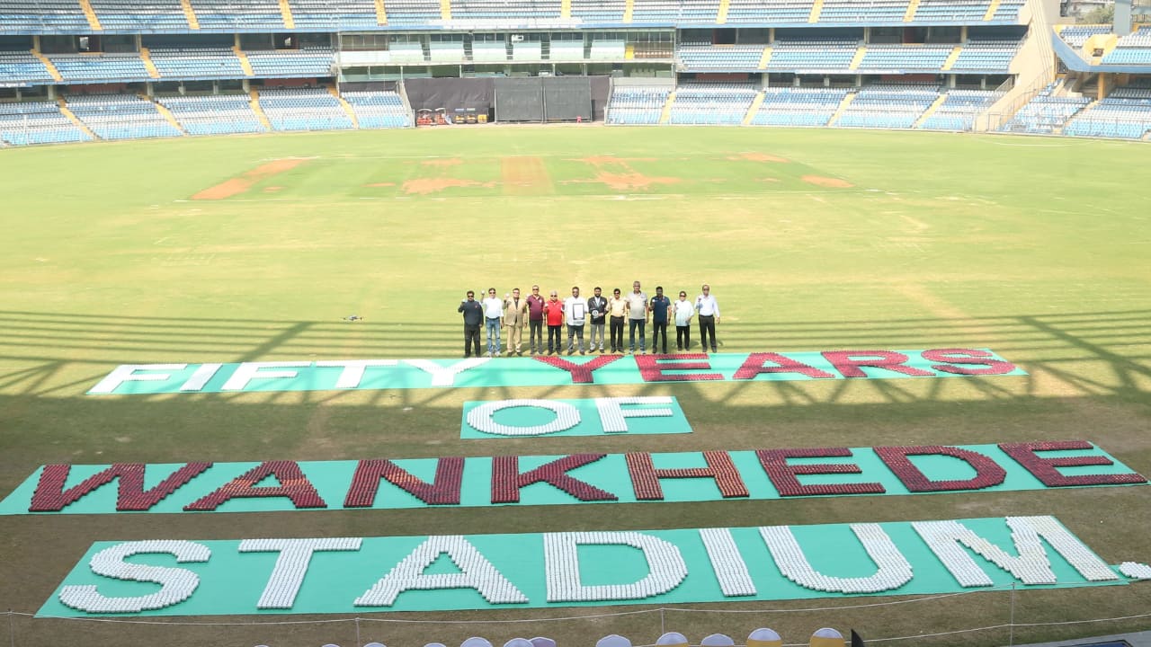 Mumbai Cricket Association achieves Guinness World Record for largest cricket ball sentence