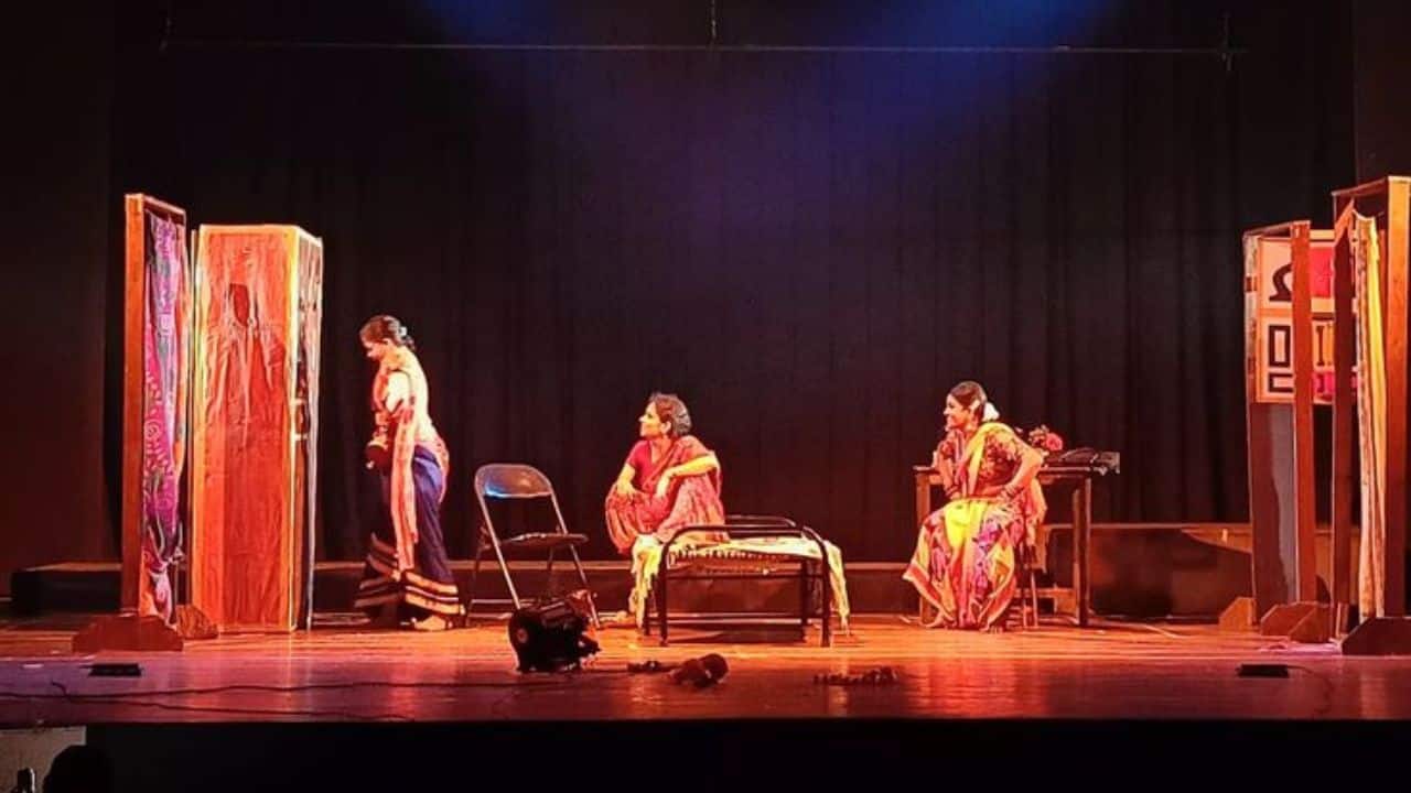 Pakistan's Punjab imposes lifetime ban on actors and dancers promoting obscenity in theatres