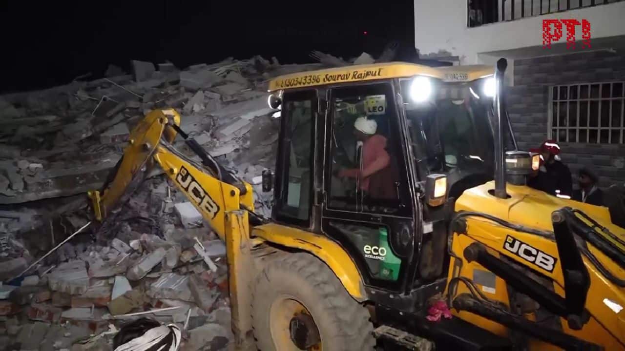 Burari building collapse: Even death couldn’t separate sisters Sadhna and Radhika