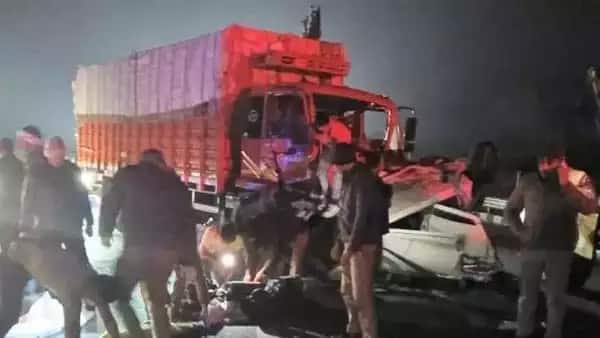 Delhi family of four returning from Kumbh killed in car crash on Lucknow-Agra Expressway