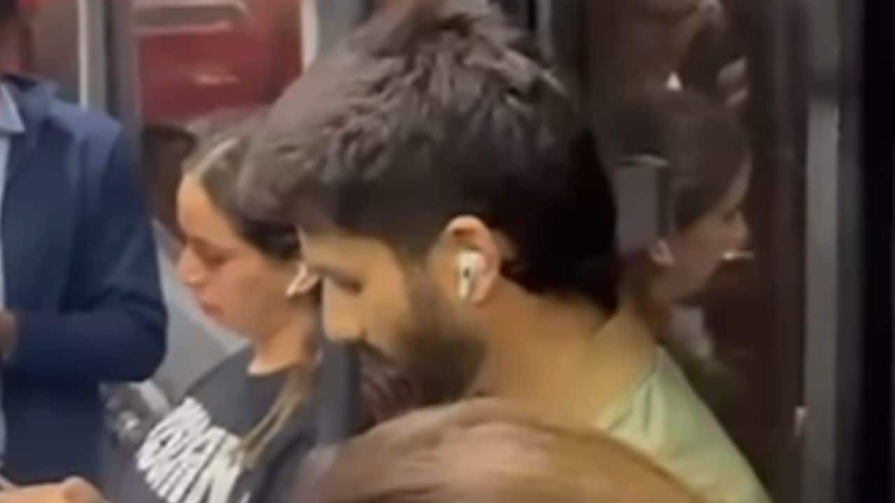 Shahid Kapoor keeps a low profile on airport shuttle, escapes recognition