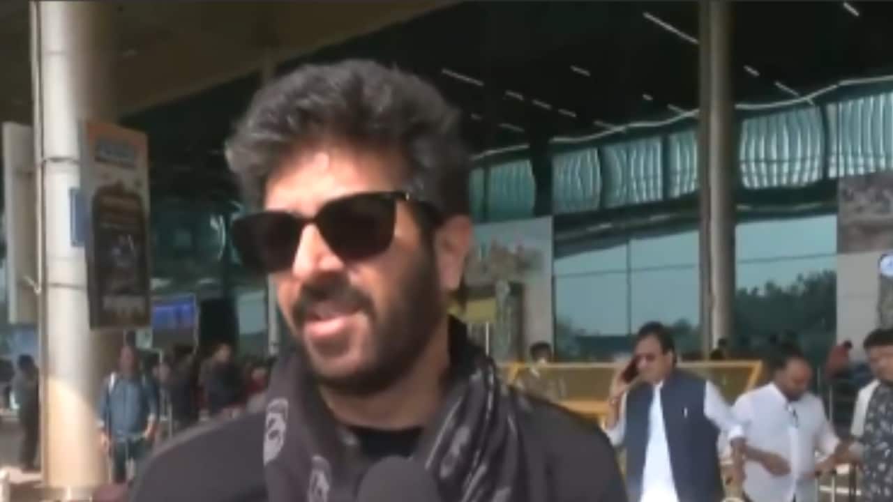 Kabir Khan takes a holy dip at Kumbh Mela, says, "there's no Hindu or Muslim in this"