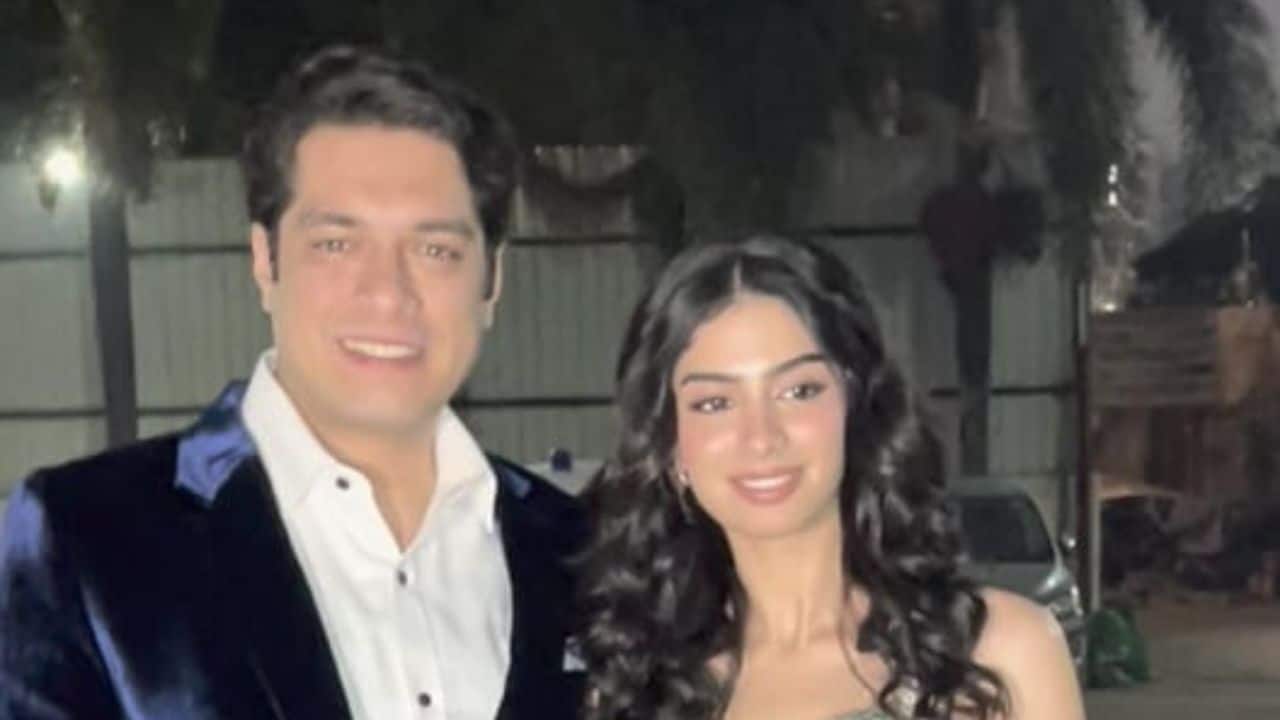Junaid Khan and Khushi Kapoor shine at Indian Idol while promoting Loveyapa