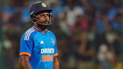 If you pick someone like Sanju Samson, you can't keep him in reserves: Sunil Gavaskar