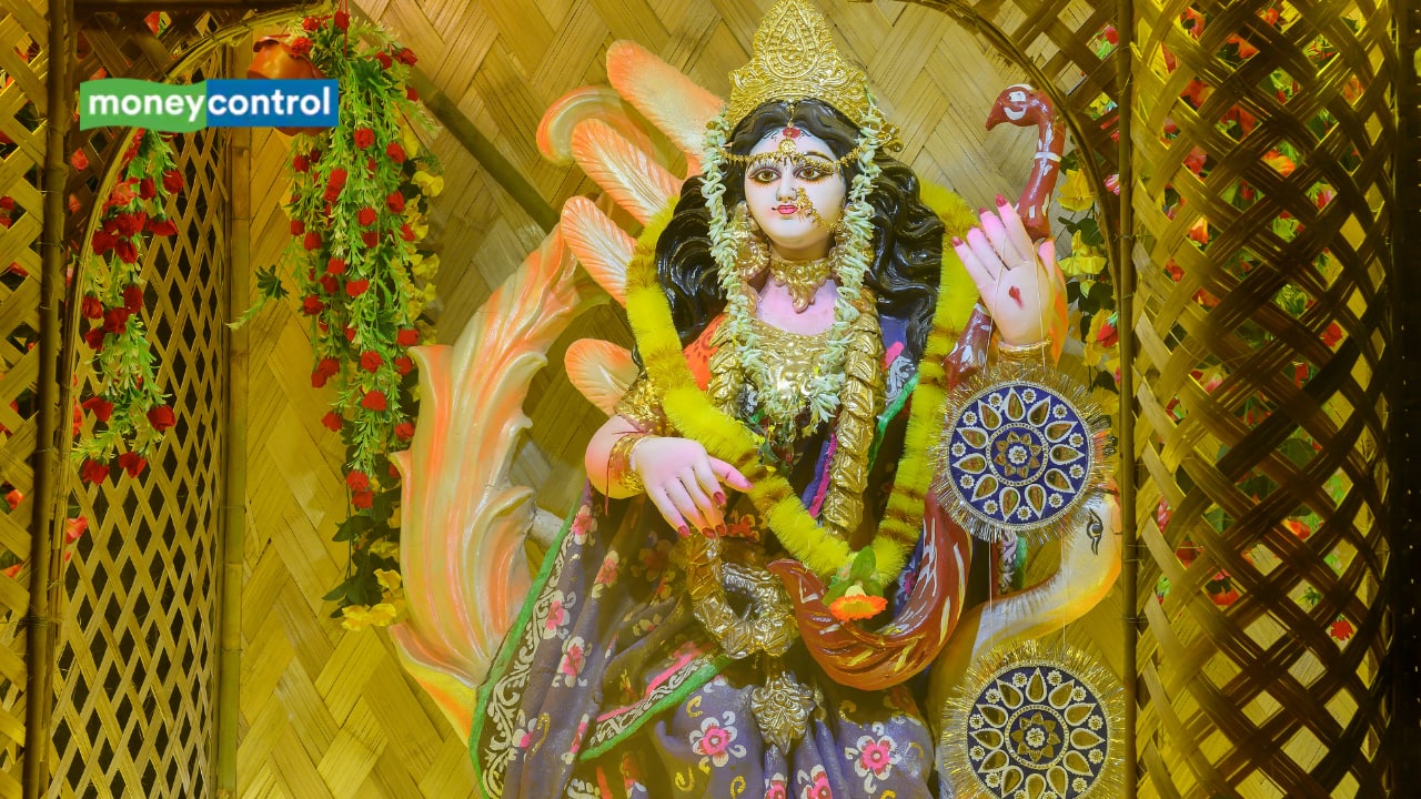 Saraswati Puja 2025 Date in South India: When is Vidyarambham Ceremony? Check Timings, Puja Vidhi and Significance