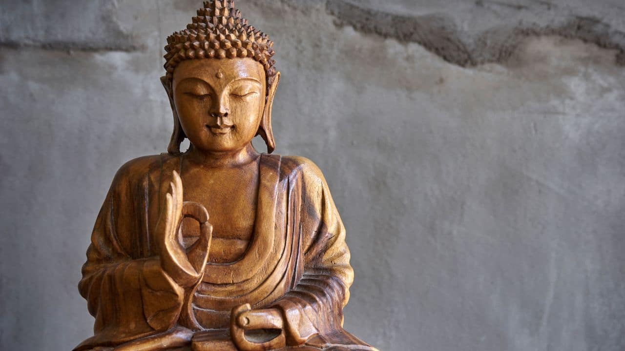 Overcoming Fear: Buddha encouraged facing fears with wisdom and courage. Fear fades when we embrace knowledge and accept life’s uncertainties with an open heart. (Image: Canva)