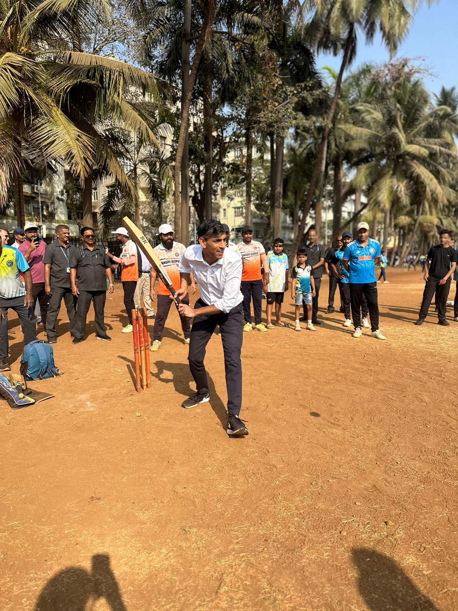 'No trip to Mumbai is complete...':Former UK PM Rishi Sunak plays tennis ball cricket in Mumbai 'No trip to Mumbai is complete...':Former UK PM Rishi Sunak plays tennis ball cricket in Mumbai