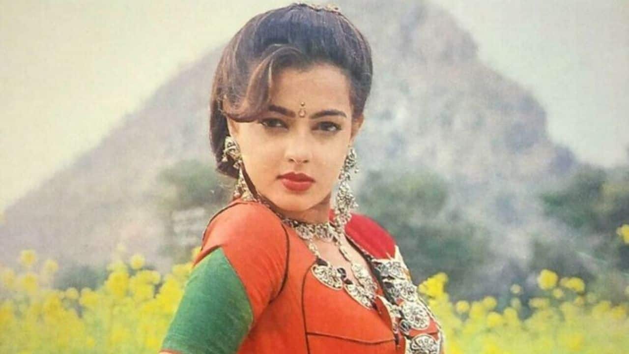 When Mamta Kulkarni took a dig at Raveena Tandon and Pooja Bhatt, said they had their fathers to guide them