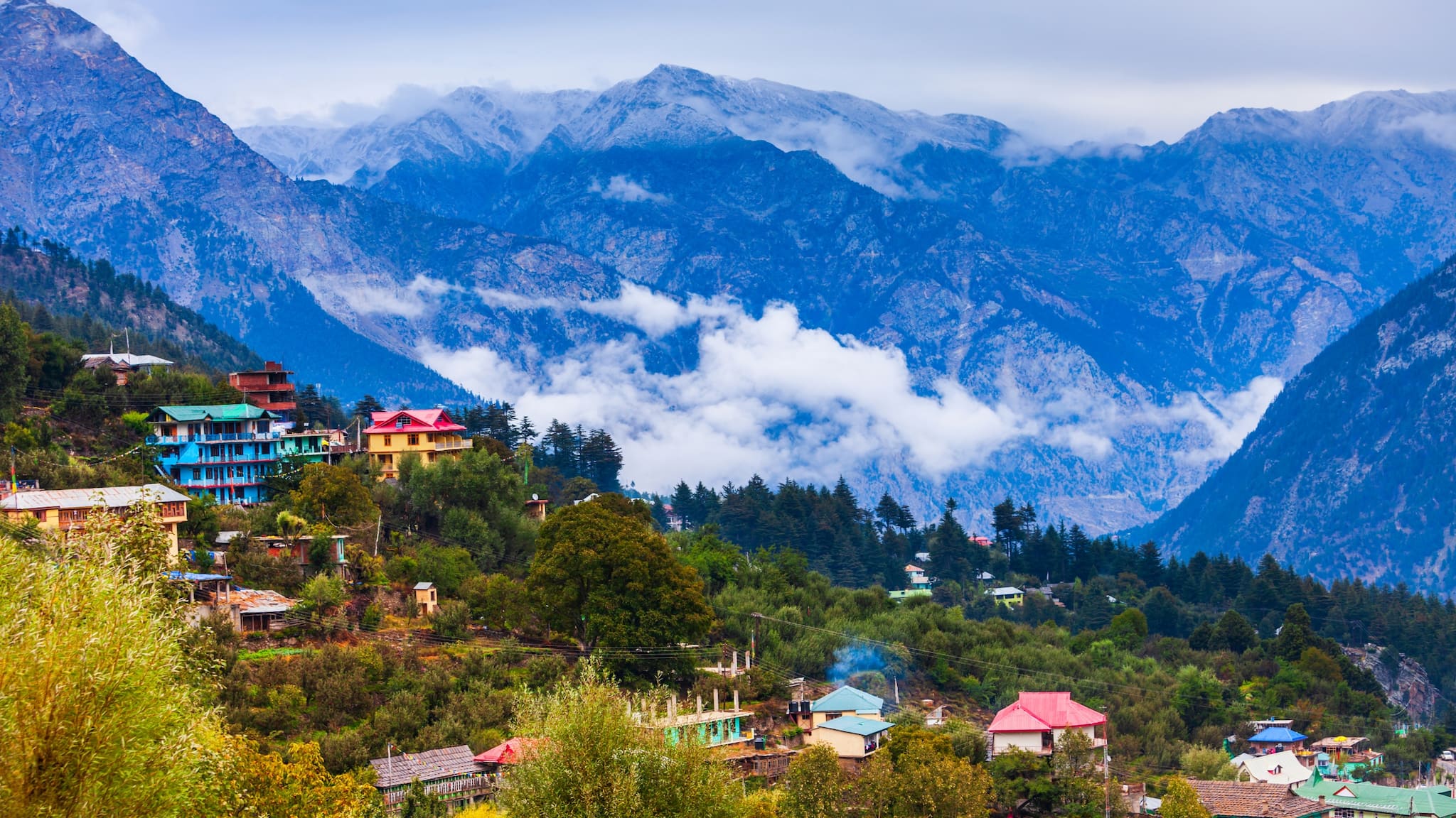 Top 15 Mountain Towns in India You Can't Miss in 2025