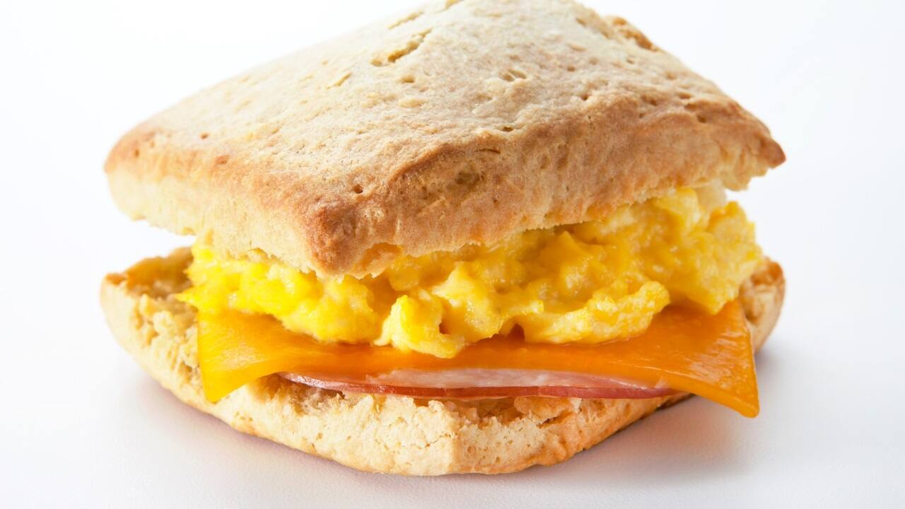 Cheese egg sandwich: Eggs are a great source of protein, while cheese offers calcium and vitamin D, which helps in calcium metabolism. “A sandwich made with whole-grain bread, scrambled eggs, and cheese is delicious and also perfect for strengthening bones,” suggests Dr Chanda. Adding fresh vegetables like cucumber and lettuce improves the nutritional value even further (Image: Canva)