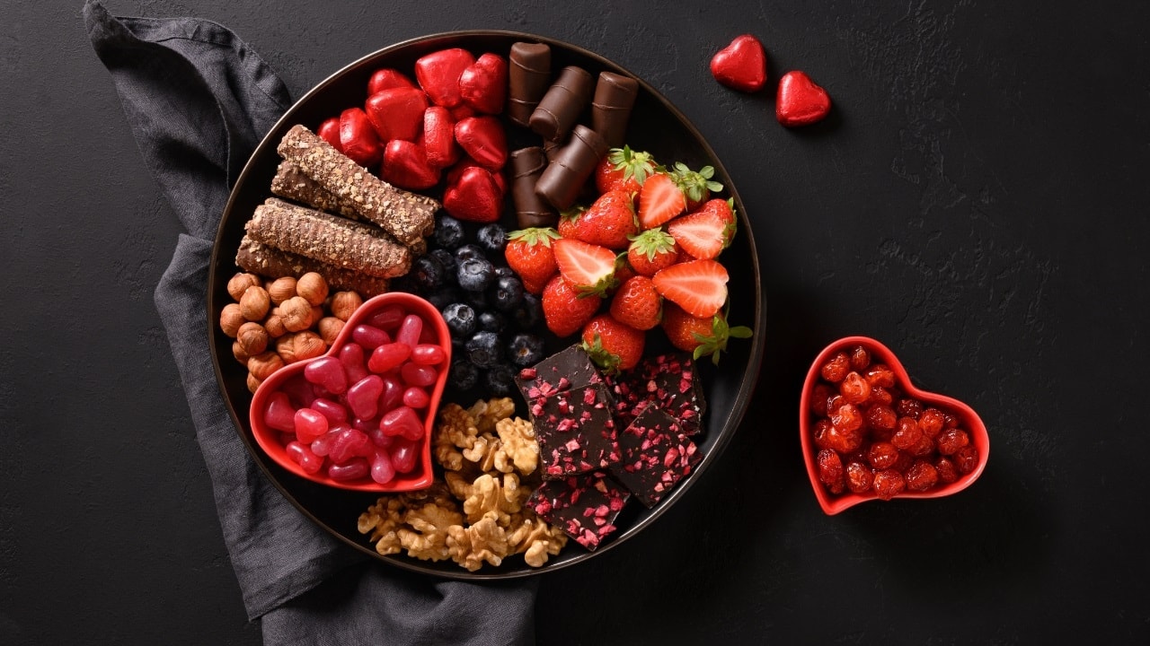 Valentine’s Day 2025: Lovers drive up quick commerce order volumes to record highs