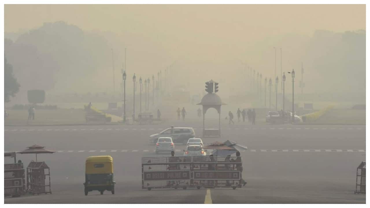 Winds of change in Delhi: Will air quality also improve after BJP's stunning comeback? Winds of change in Delhi: Will air quality also improve after BJP's stunning comeback?