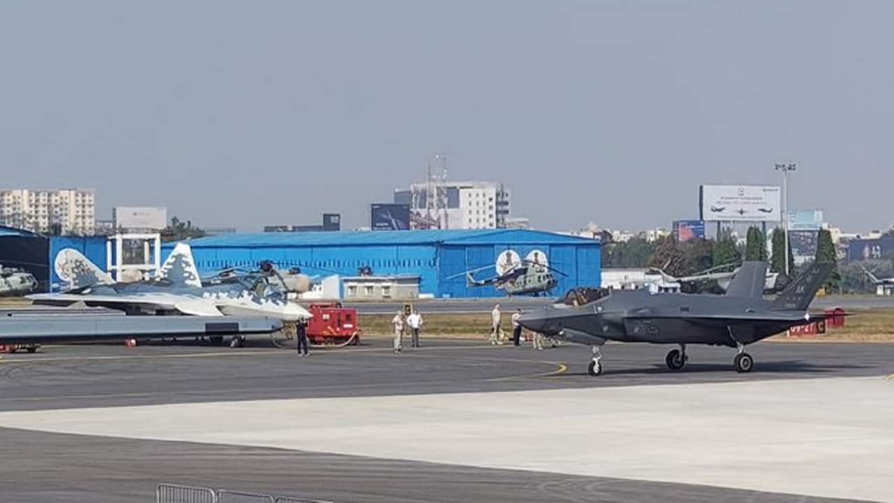 Aero India 2025: In a first, Russia's Su-57 and USA's F-35 share same airstrip, airspace in Bengaluru Aero India 2025: In a first, Russia's Su-57 and USA's F-35 share same airstrip, airspace in Bengaluru