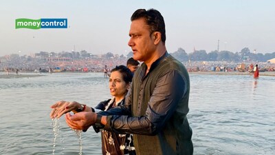 Maha Kumbh 2025: Anil Kumble takes a holy dip at Triveni Sangam on Magh Purnima