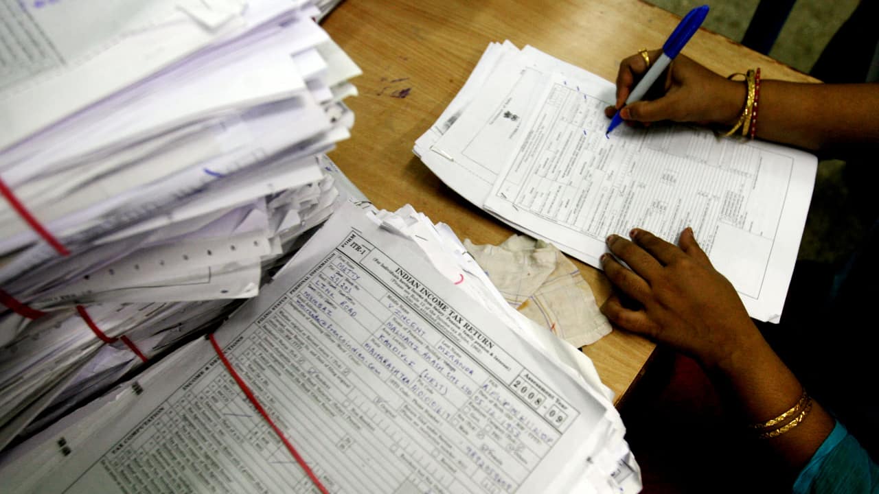 ITR filing: Claiming fake 80C, HRA tax deductions? Beware of I-T notices