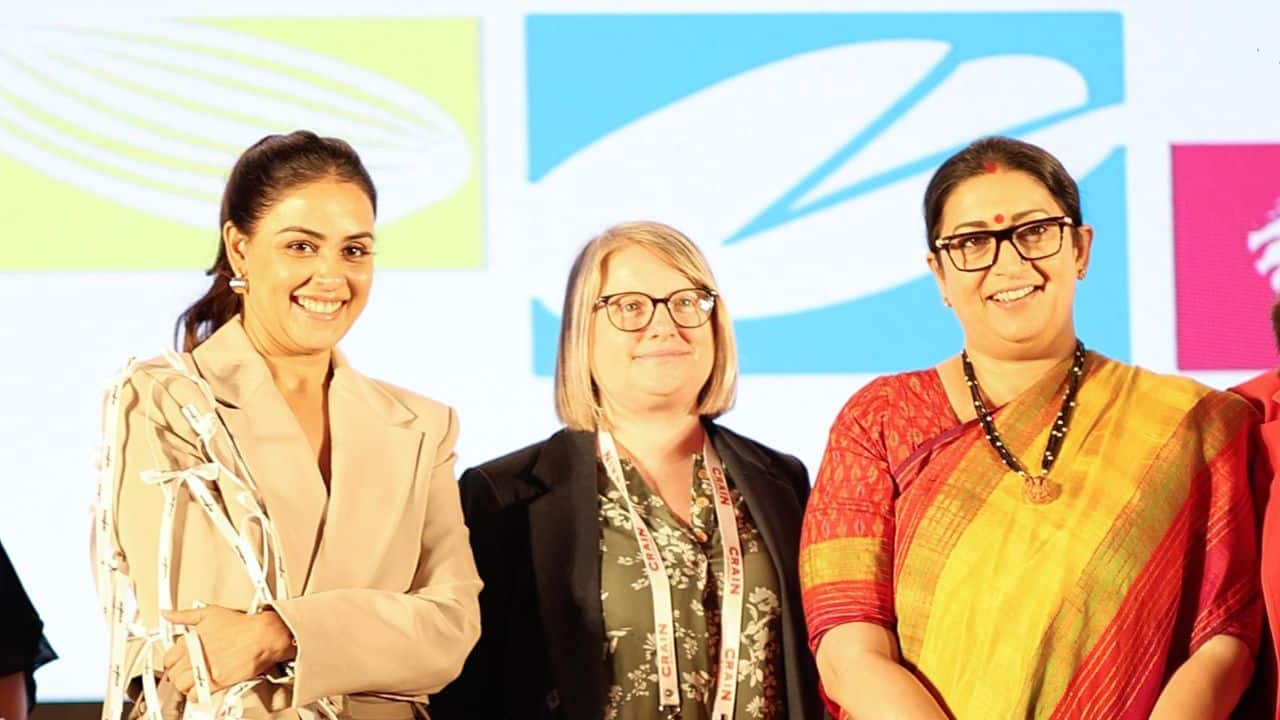 Genelia Deshmukh honoured by Smriti Irani at MEWA India 2025 for her contribution to Imagine Foods