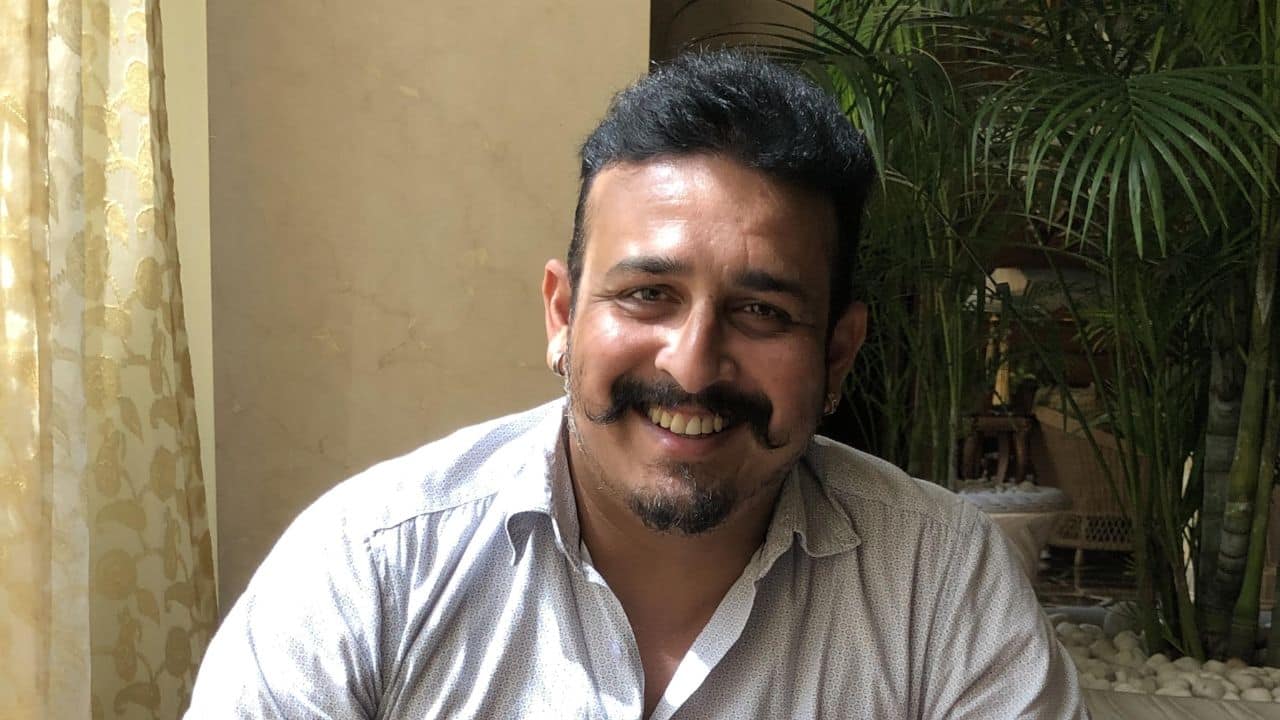 Tejas Prabha Vijay Deoskar discusses his exciting collaboration with Mahesh Manjrekar in Devmanus
